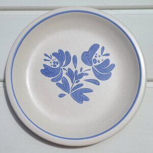 Pfaltzgraff Yorktowne Luncheon Plate 8 1/4" Single Plate Made In China